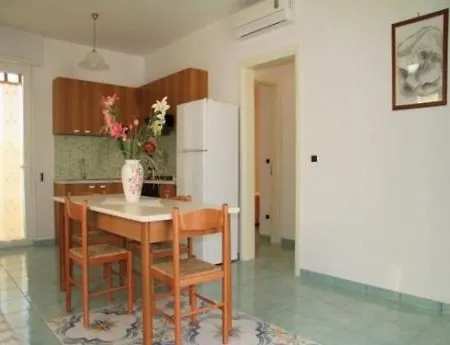 Apartment La Dimora Sansone By Paf In Tour